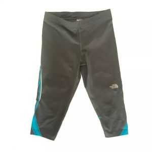 North Face Gray Vapor Wick Knee Length Capri Yoga Leggings Women’s Size Medium